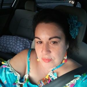 Meet your Posher, Rebecca